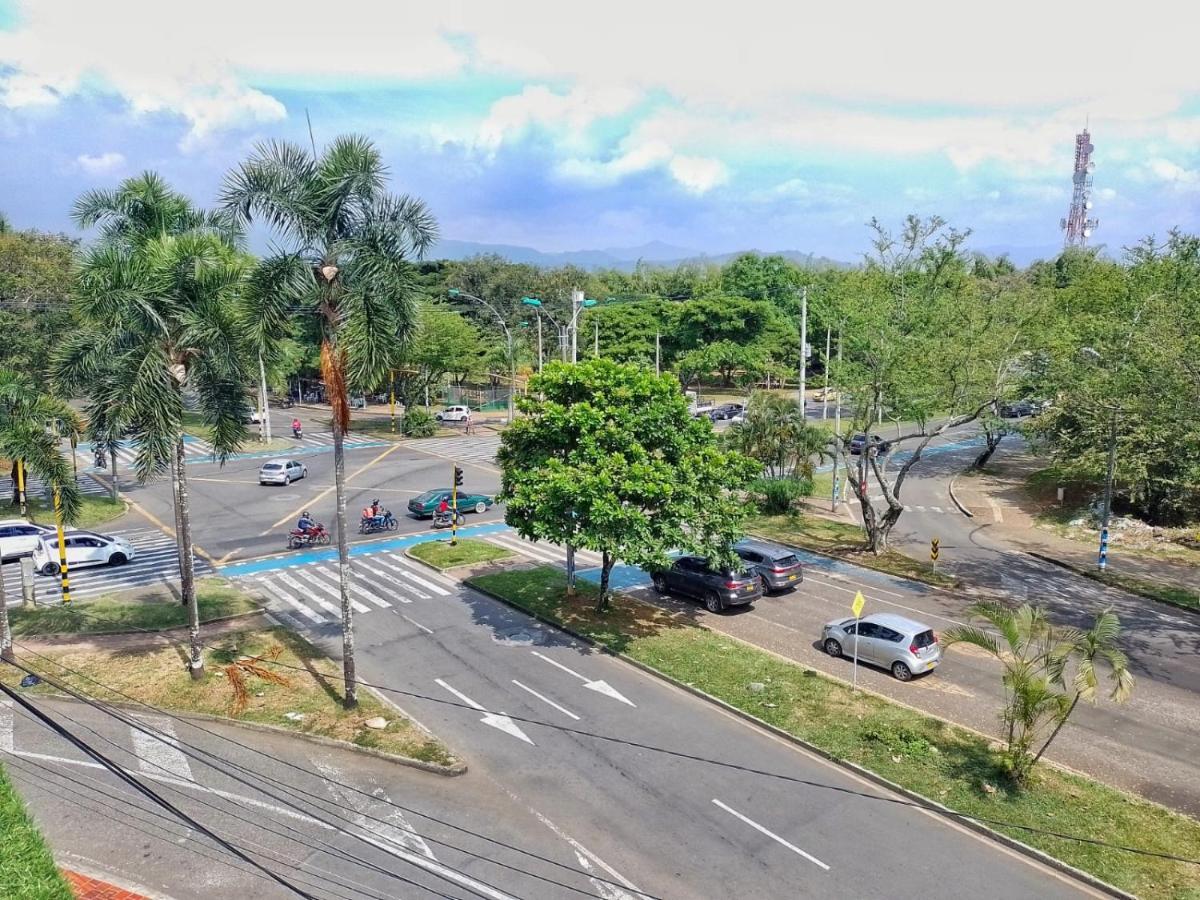 Ingenio Park 83 - Apartahotel Cali Bagian luar foto